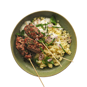 beef-skewers-with-couscous-and-yogurt