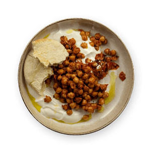 roasted-chickpeas-with-yogurt-and-pita