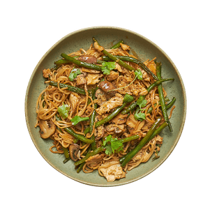 stir-fried-noodles-with-veggies-and-egg