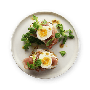 prosciutto-and-egg-toast