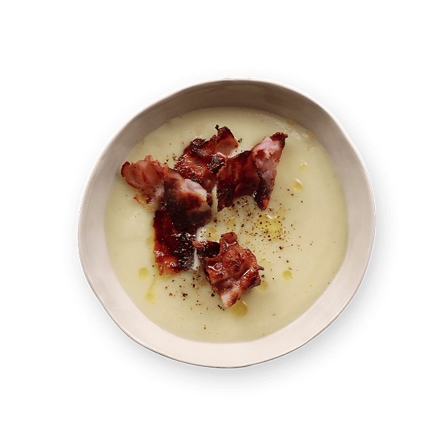 Creamy Parsnip Soup with Crispy Bacon