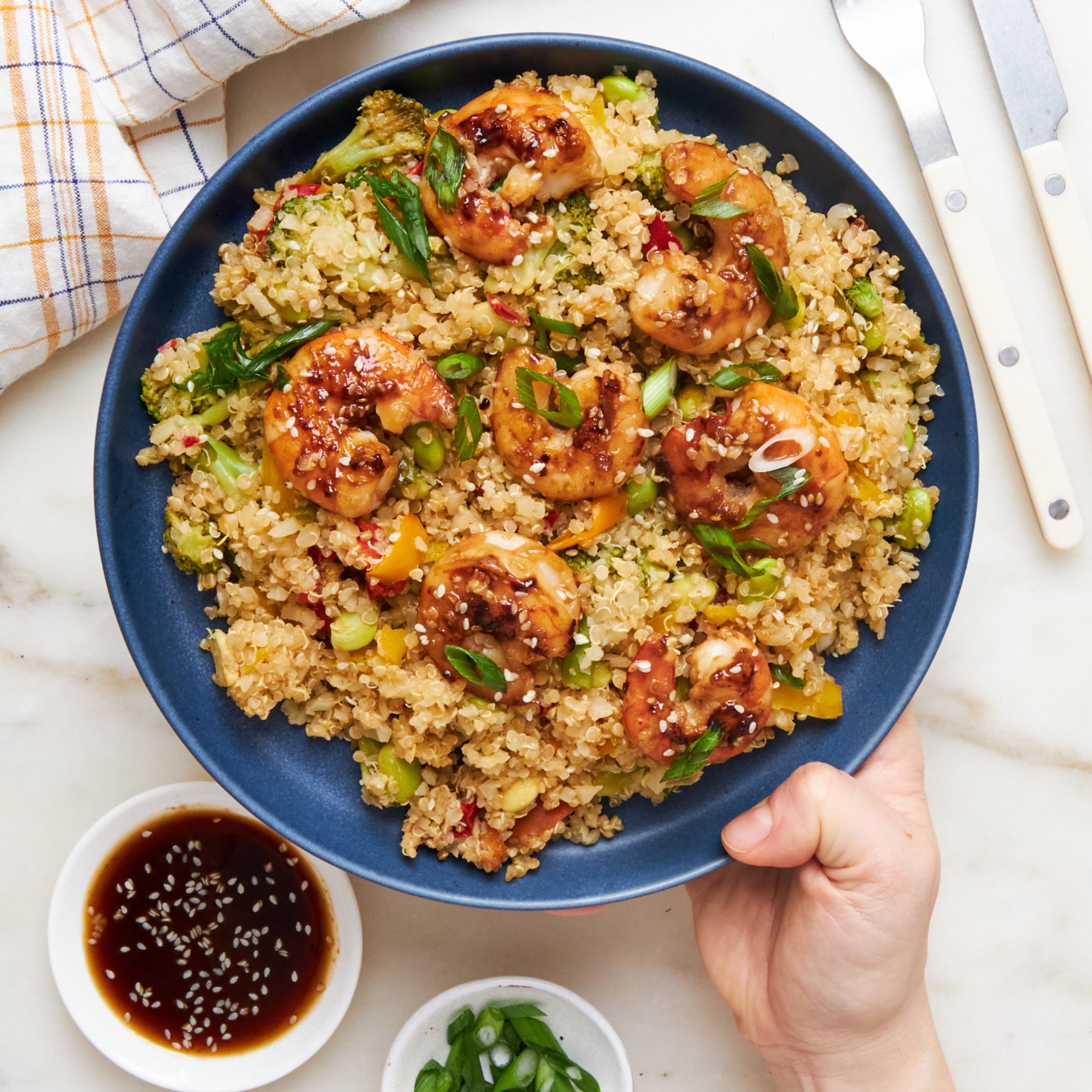 Riz de chou-fleur sauté aux crevettes