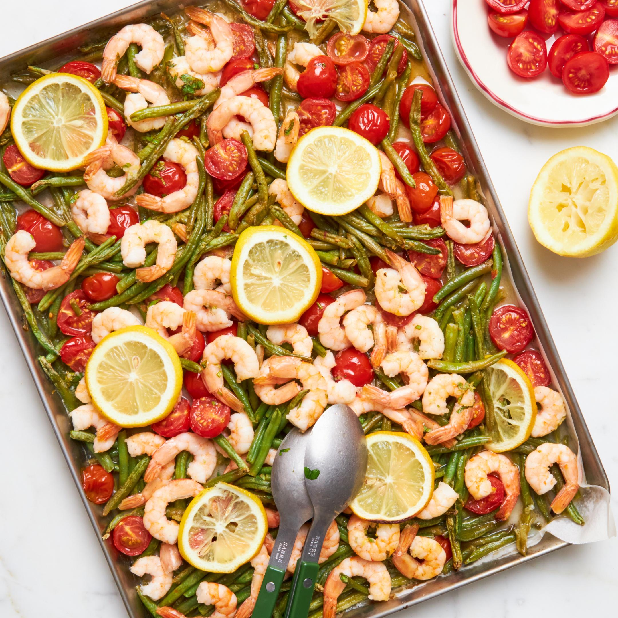 Sheet pan crevettes, tomates & haricots verts