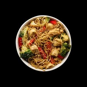 chicken-and-broccoli-stir-fried-noodles