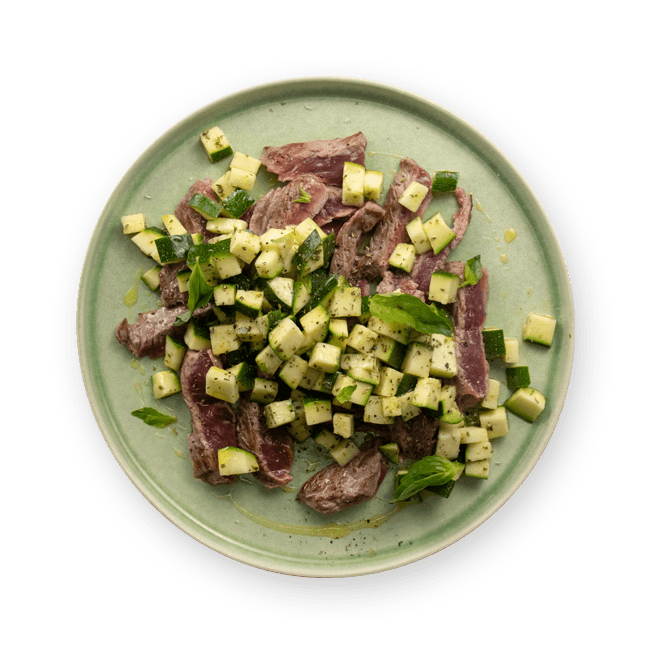 sliced-steak-with-zucchini